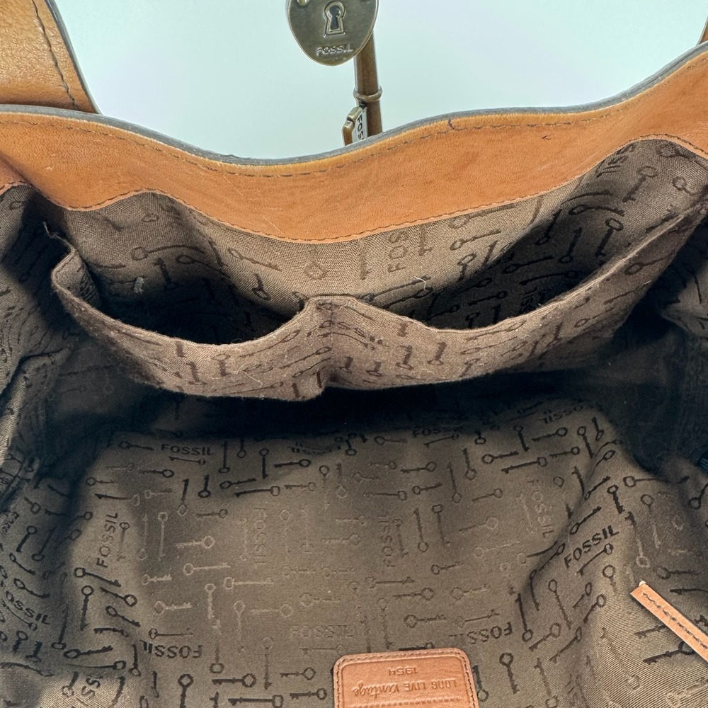 Fossil Long Live Vintage Leather Tote Bag Womens Brown Key Lock Satchel Handbag - Picture 12 of 16